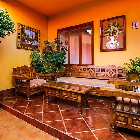 Oyo Posada De Los Angeles, Pátzcuaro Extérieur photo